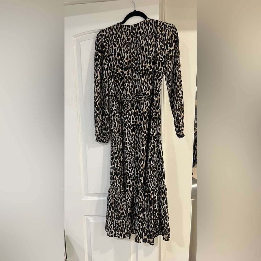 Banana republic leopard dress